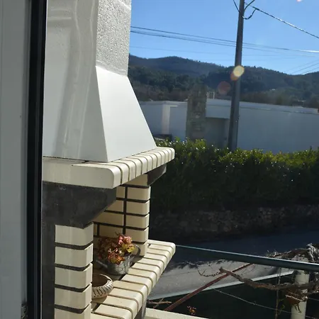 別荘 Casa Do Alfaiate Chaos (Castelo Branco)