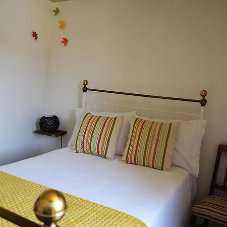 別荘 Casa Do Alfaiate Chaos (Castelo Branco)